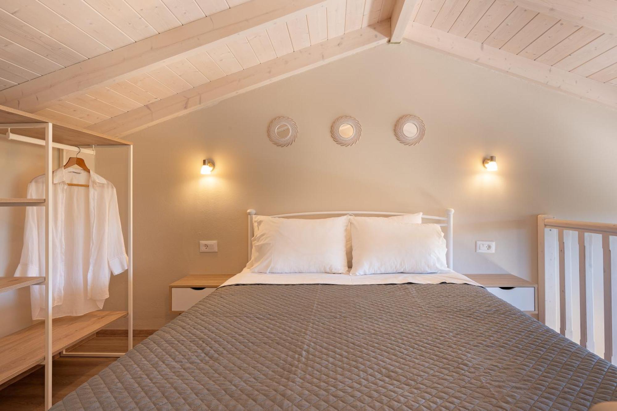Oskars Studios & Apartments Ласси Номер фото